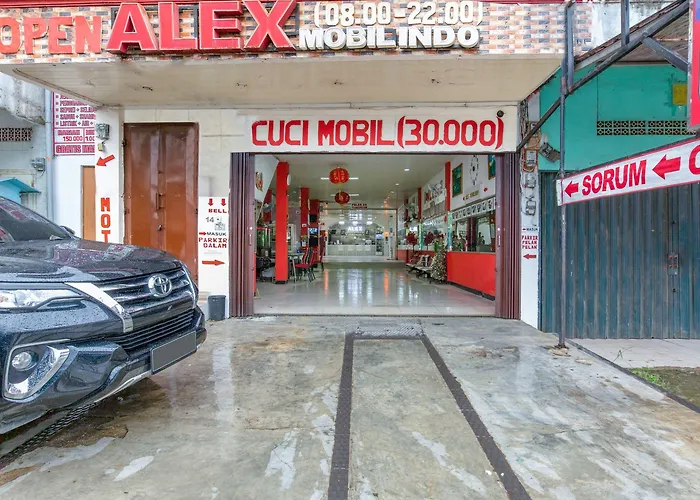 Oyo 3420 Alex Hostel Palembang